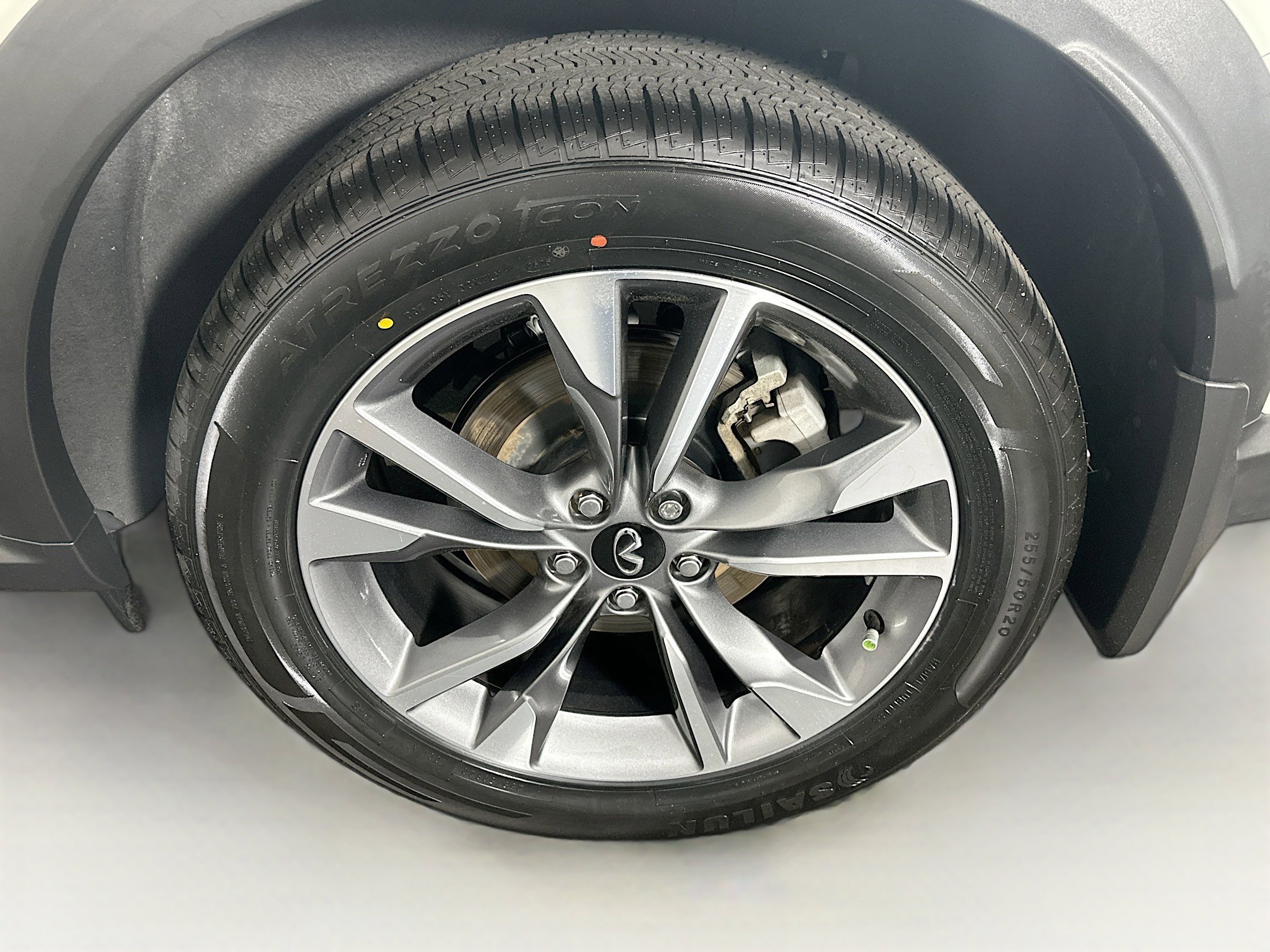 Used 2023 INFINITI QX60 Luxe image 11