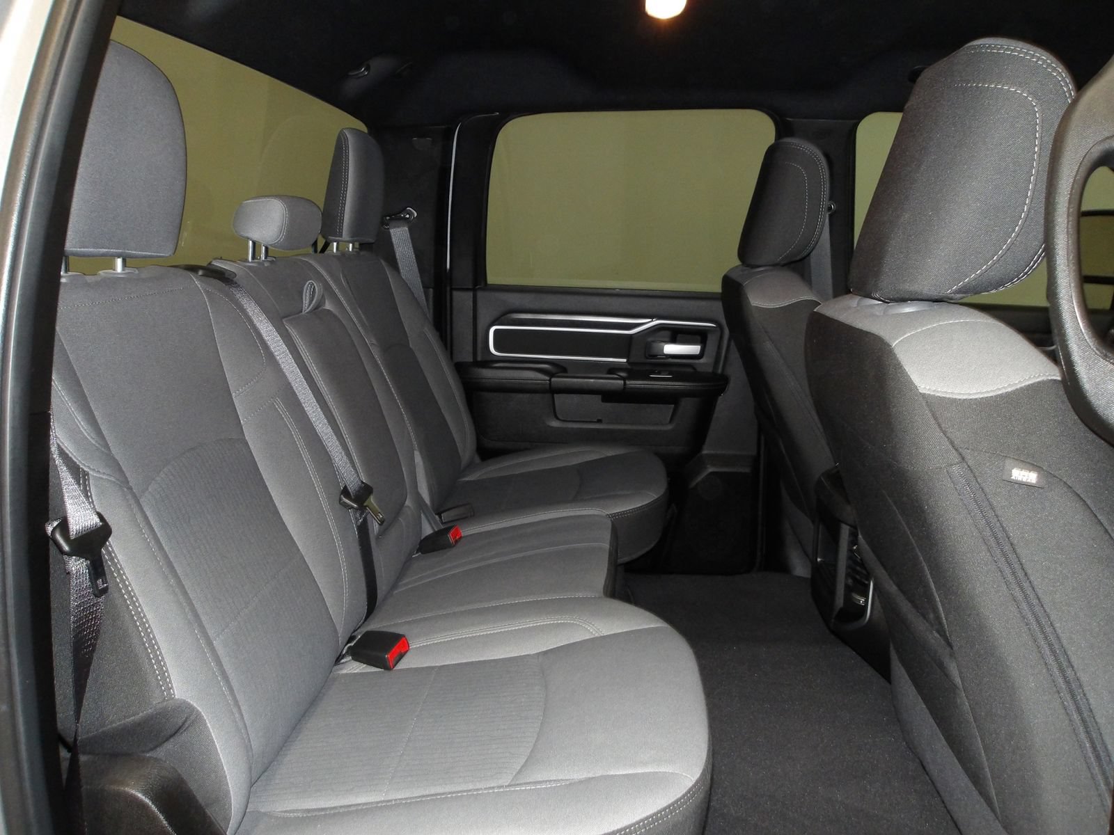 Used 2024 RAM 2500 Big Horn AWD/4WD image 18