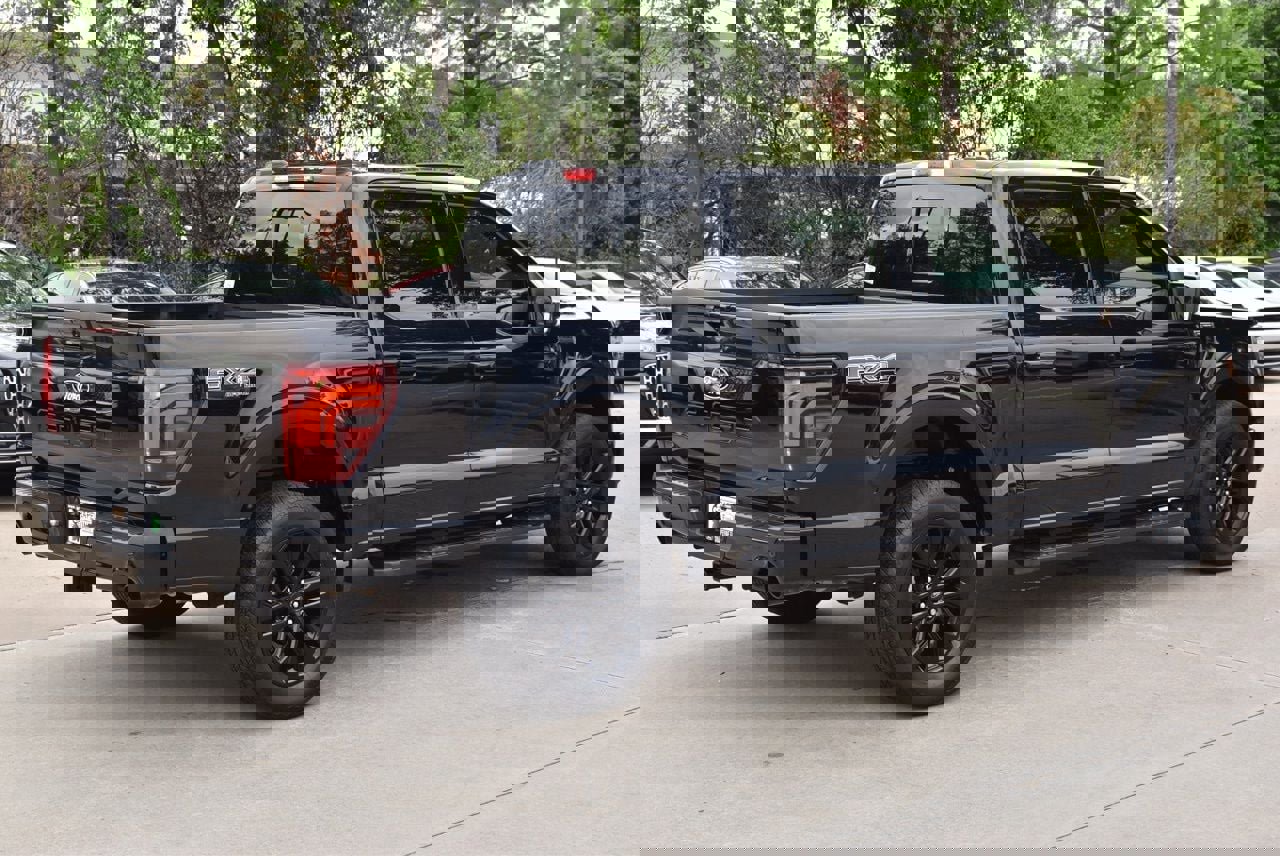 Certified 2025 Ford F150 Lariat w/ Equipment Group 501A Mid image 7