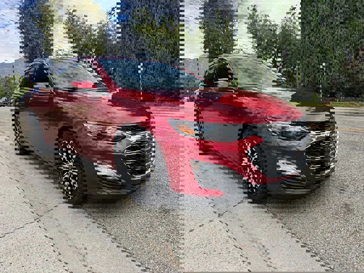 Used 2021 Chevrolet Malibu RS image 1