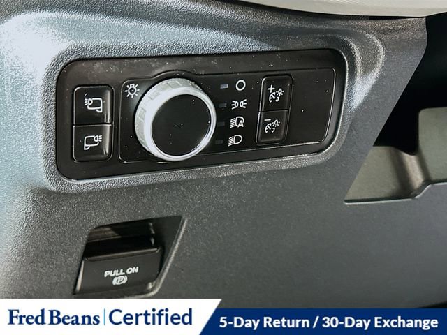 Used 2023 Ford Bronco Badlands image 11