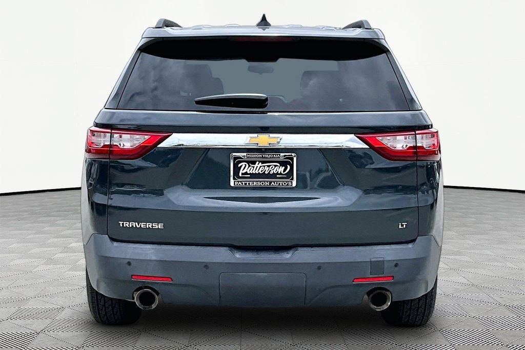 Used 2019 Chevrolet Traverse LT w/ LPO, Cargo Package FWD image 4