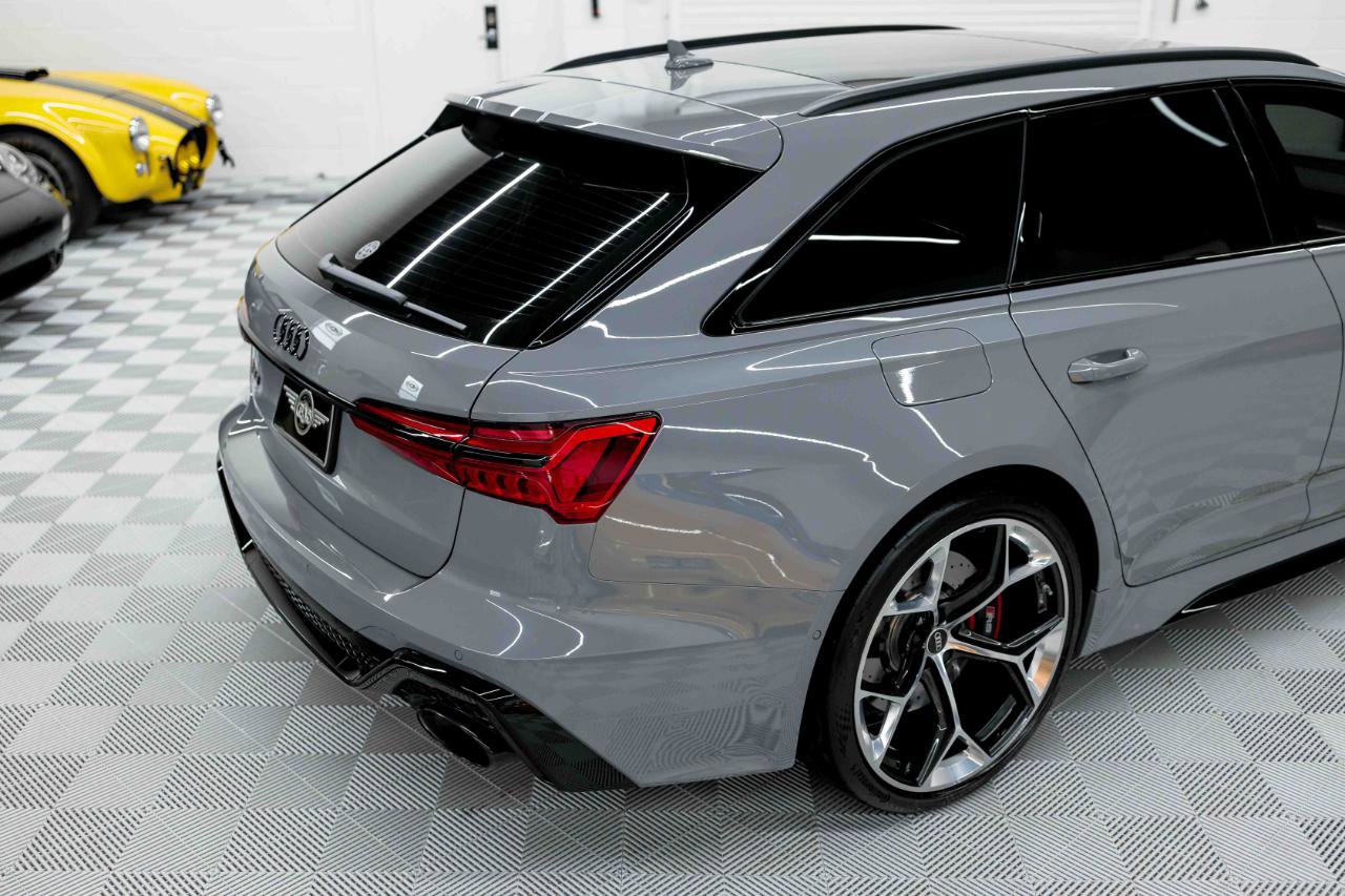 Used 2025 Audi RS 6 performance AWD/4WD image 28