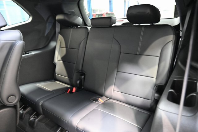 New 2026 GMC Acadia Elevation image 12