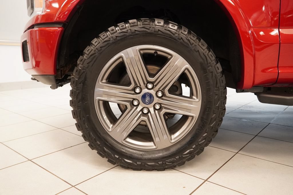Used 2020 Ford F150 XLT w/ Equipment Group 302A Luxury AWD/4WD image 16