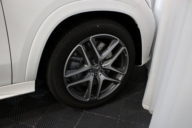 New 2025 Mercedes-Benz GLE 53 AMG 4MATIC image 13