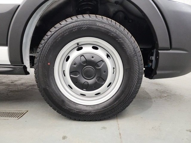 New 2024 Ford Transit 250 Low Roof RWD image 29