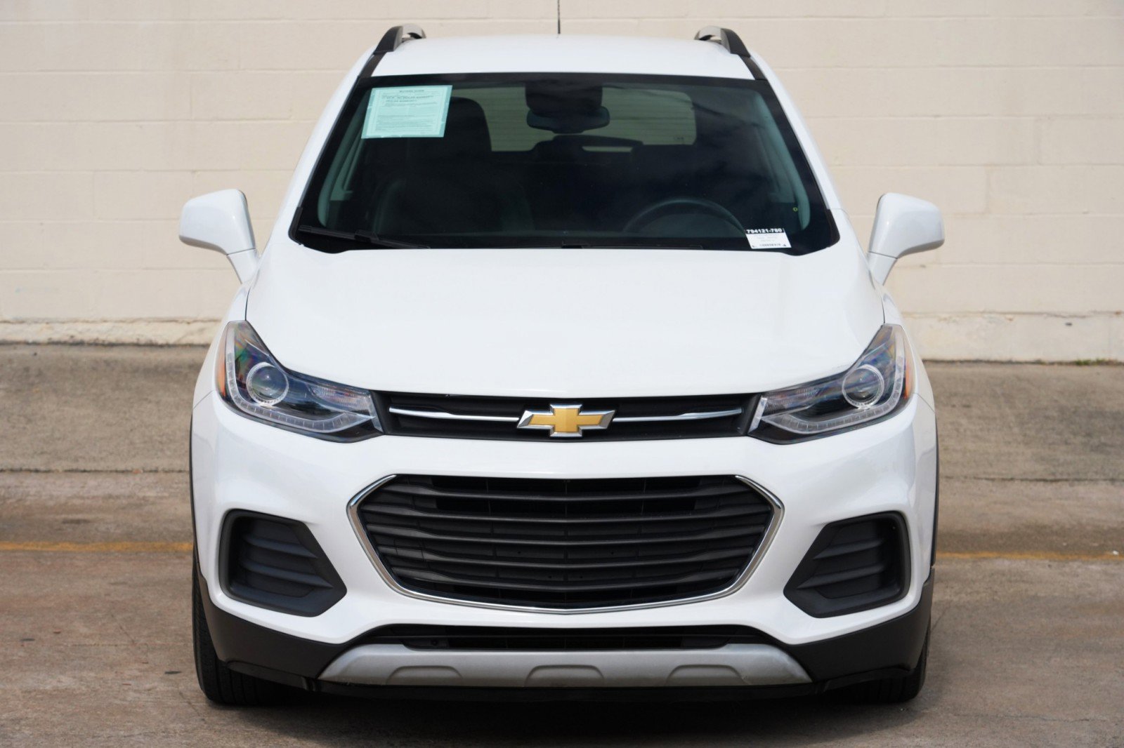 Used 2019 Chevrolet Trax LT w/ LT Convenience Package FWD image 41