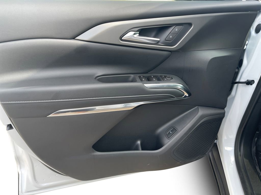 New 2026 Chevrolet Traverse LT w/ Driver Confidence Package image 26