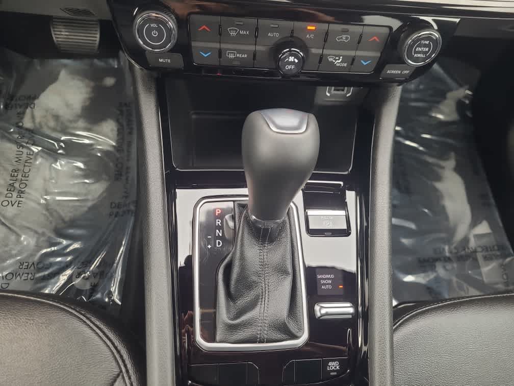 Used 2026 Jeep Compass Limited AWD/4WD image 15