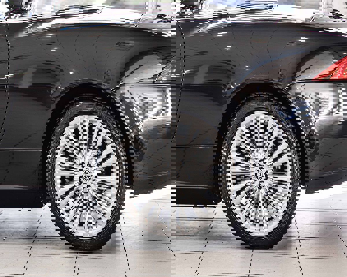 Used 2011 Jaguar XK Convertible image 9