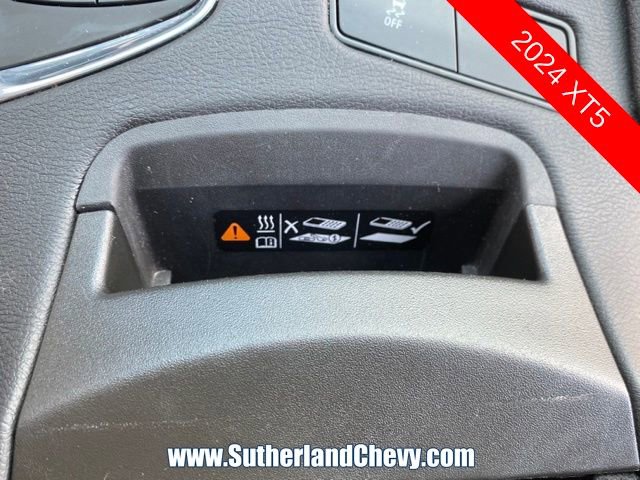 Used 2024 Cadillac XT5 Premium Luxury image 39