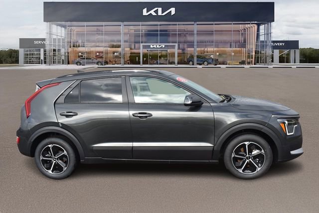 New 2026 Kia Niro EX FWD image 2