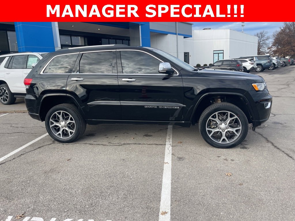Used 2019 Jeep Grand Cherokee Overland image 2