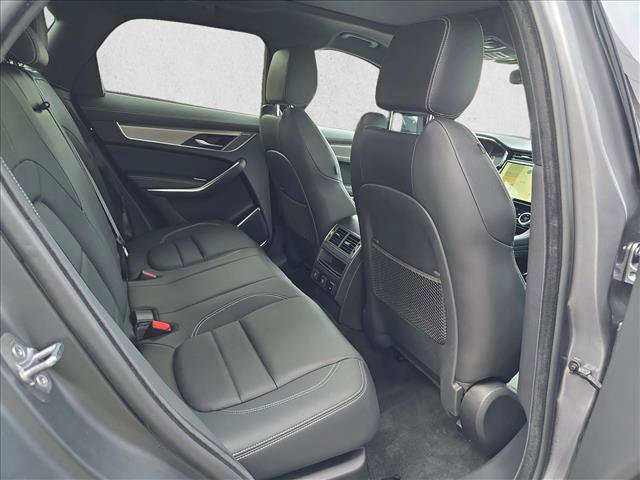 Certified 2025 Jaguar F-PACE R-Dynamic S image 11