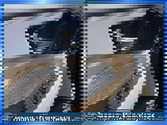 Used 2023 Acura MDX SH-AWD image 15