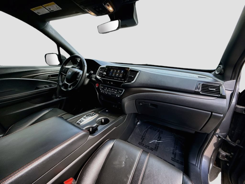 Used 2025 Honda Ridgeline TrailSport image 30