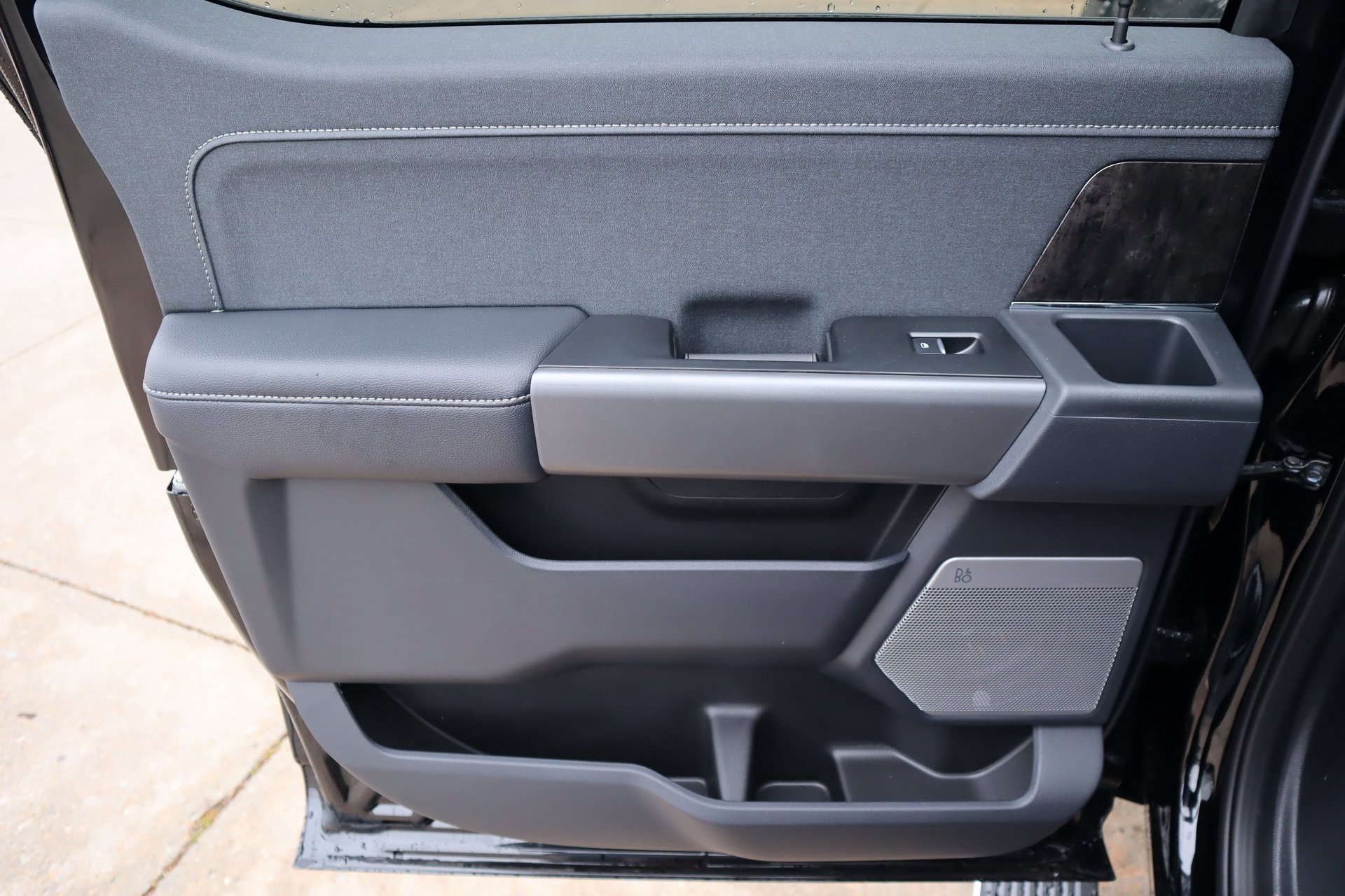 New 2026 Ford F250 Lariat w/ Tremor Off-Road Package image 19