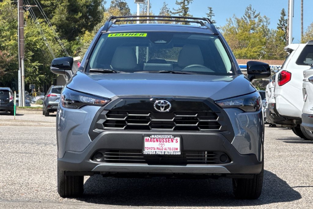 New 2026 Toyota Corolla Cross LE w/ Moonroof Package AWD/4WD image 3