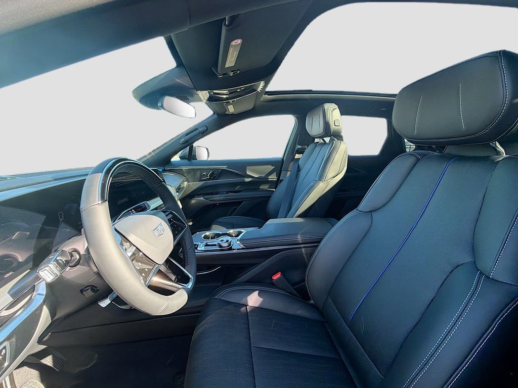 New 2026 Cadillac Lyriq Luxury image 21