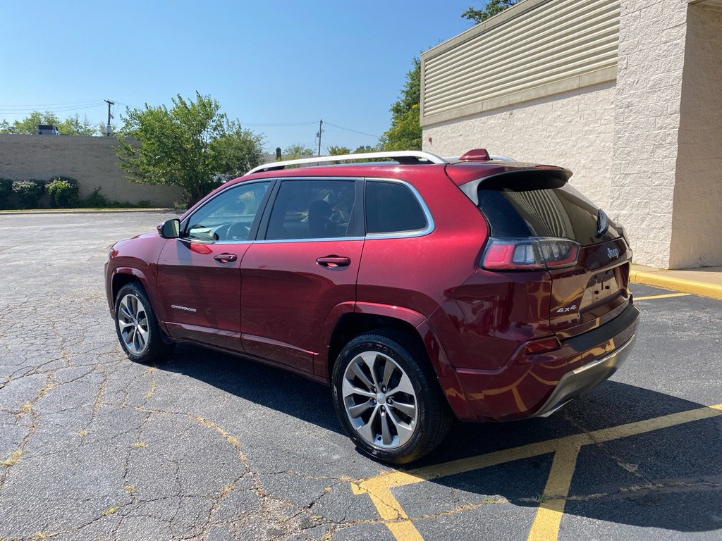 Used 2019 Jeep Cherokee Overland w/ Technology Group image 3