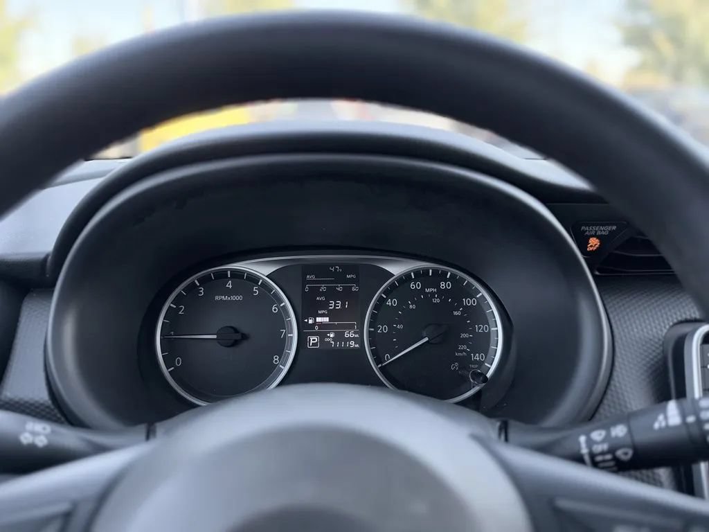 Used 2022 Nissan Kicks S FWD image 15