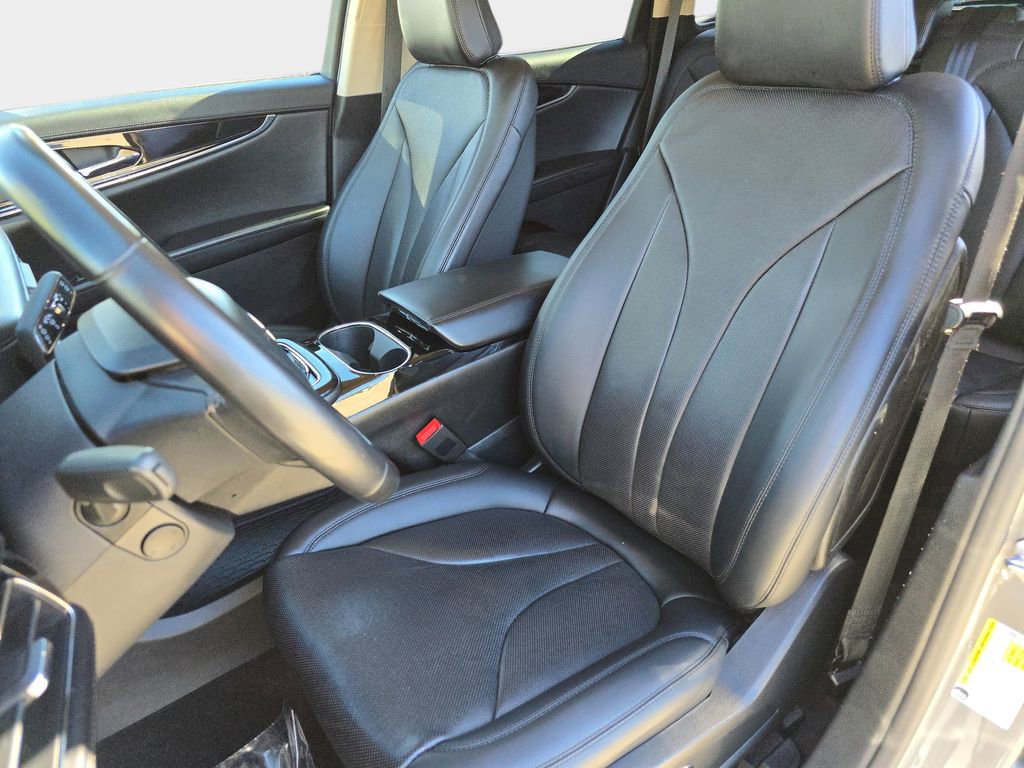 Used 2021 Lincoln Nautilus Reserve image 19