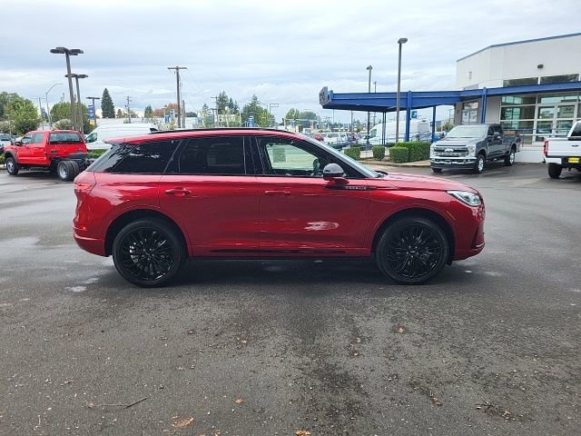 New 2025 Lincoln Corsair Reserve w/ Jet Appearance Package image 8