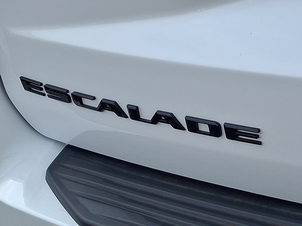 New 2026 Cadillac Escalade ESV Platinum Sport w/ LPO, ONYX Package AWD/4WD image 11
