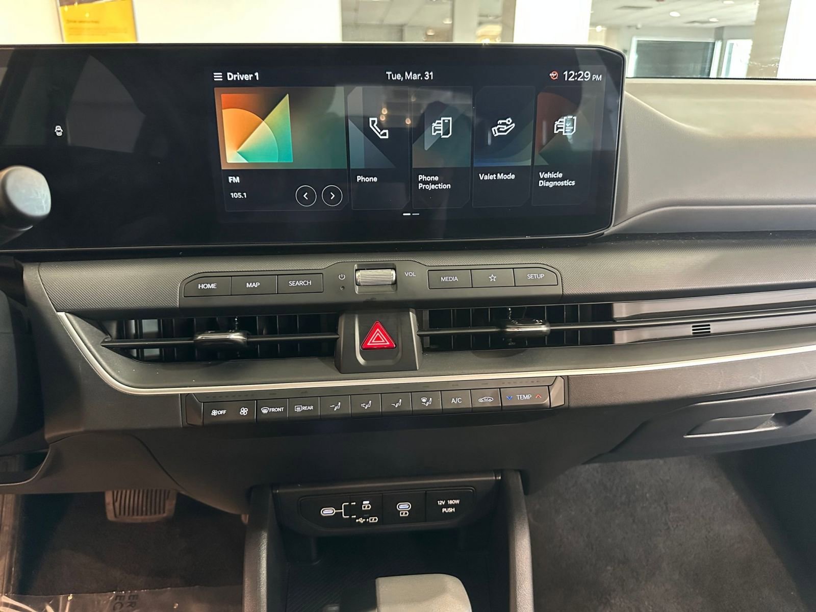 Used 2025 Kia K4 LXS image 17