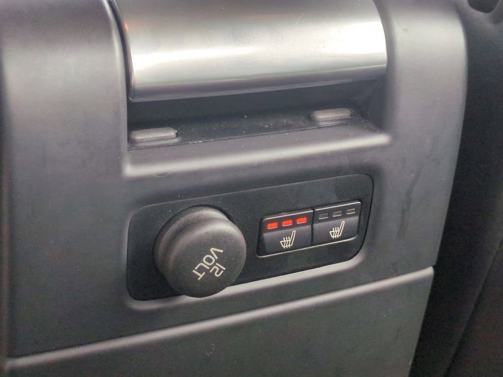 Used 2011 Volvo S80 3.2 image 25