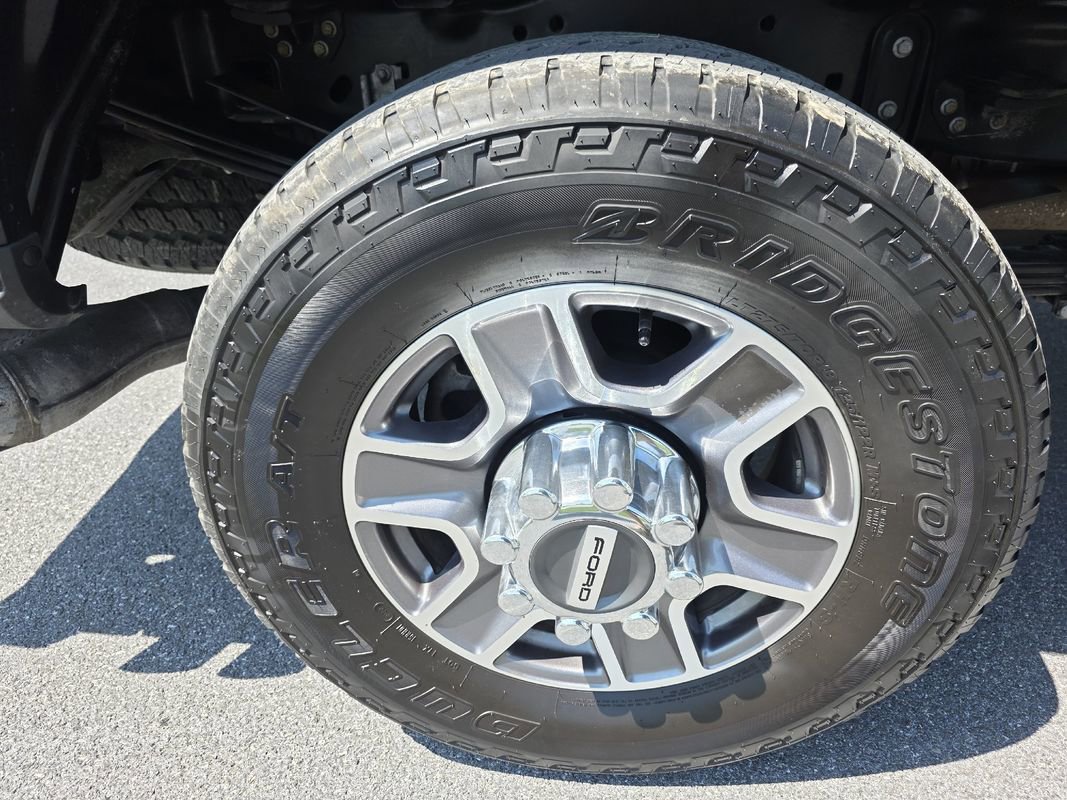 Used 2025 Ford F350 Lariat w/ Camper Package AWD/4WD image 34