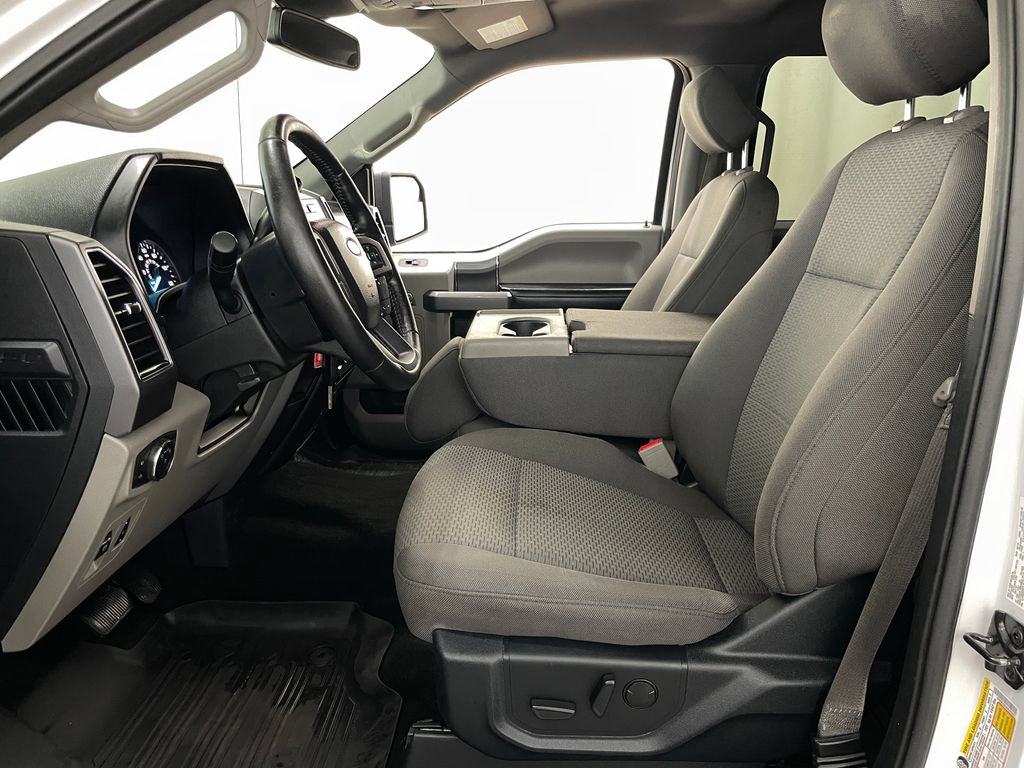 Used 2019 Ford F150 XLT w/ Equipment Group 302A Luxury AWD/4WD image 6