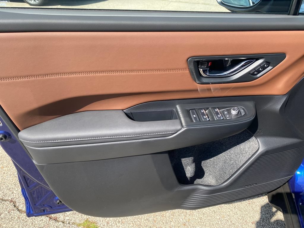 New 2026 Subaru Outback Touring AWD/4WD image 8