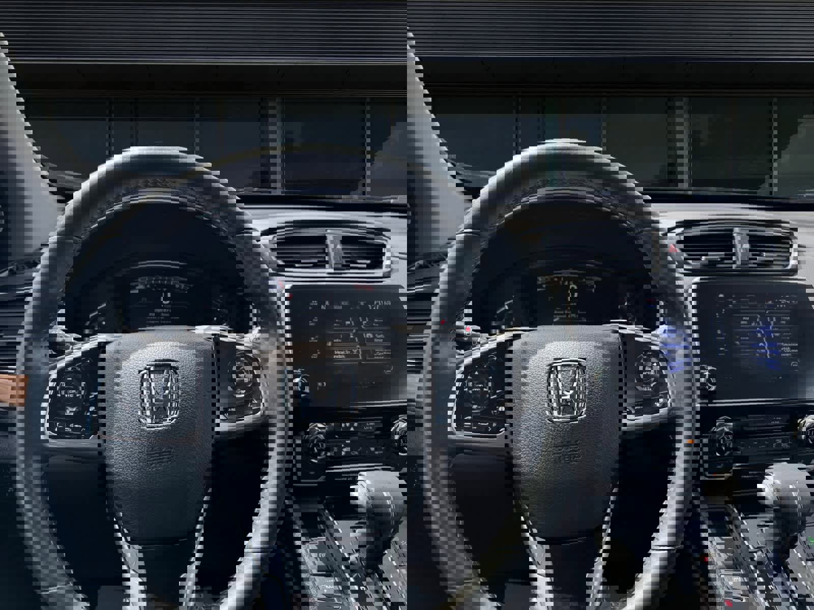 Used 2019 Honda CR-V EX-L image 4