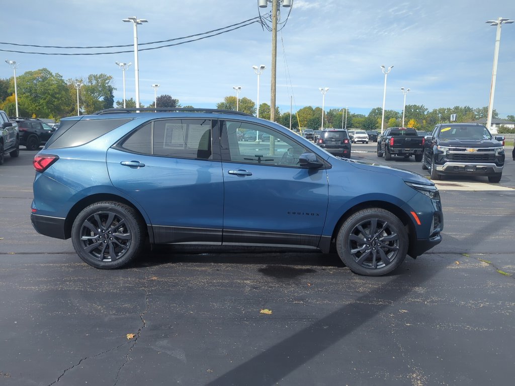 Certified 2024 Chevrolet Equinox RS AWD/4WD image 10