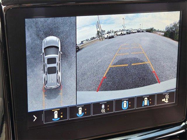 Used 2021 Chevrolet Traverse High Country image 24