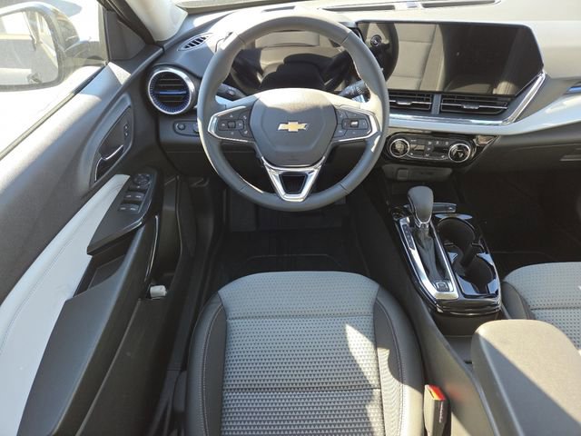 New 2026 Chevrolet Trax LT w/ Driver Confidence Package image 28