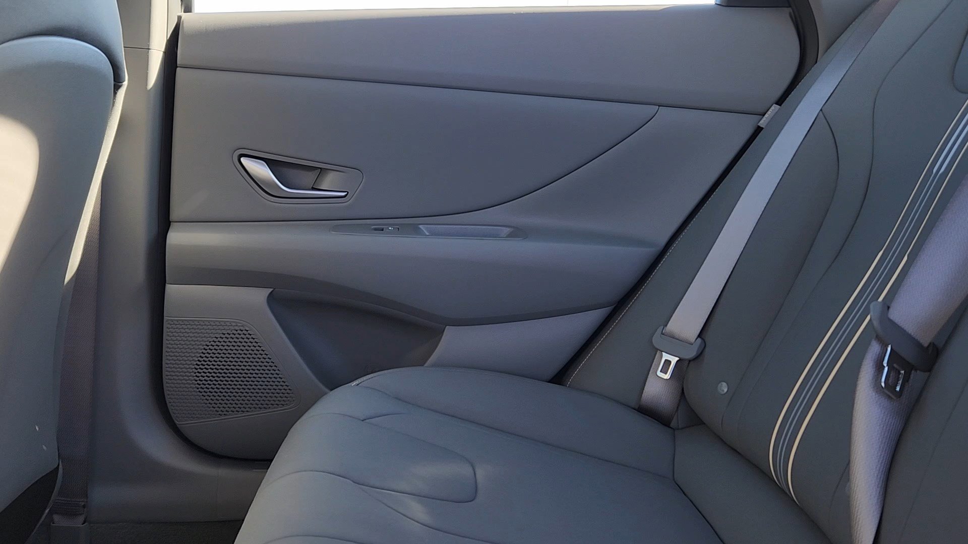 New 2026 Hyundai Elantra Sport image 15