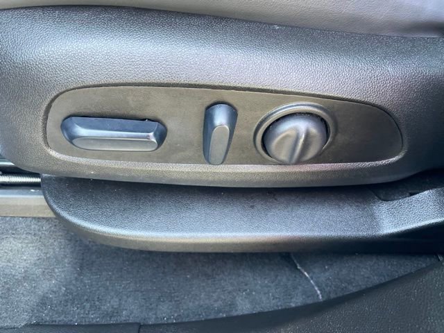 Used 2024 Buick Enclave Essence w/ Experience Buick Package image 16