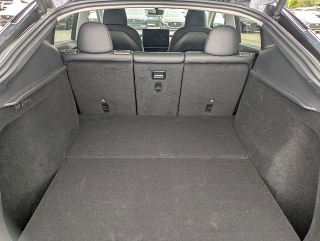 Used 2024 Tesla Model Y Long Range image 25