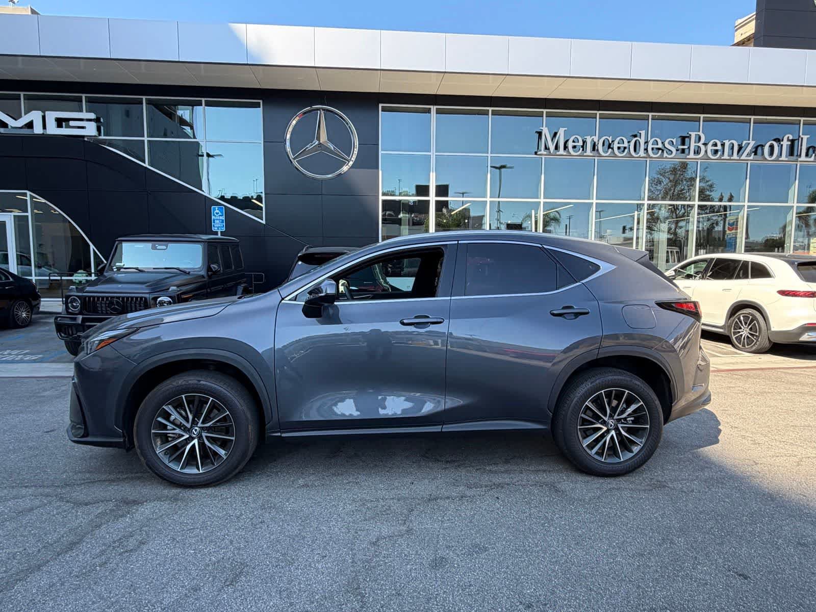 Used 2024 Lexus NX 350 AWD image 2