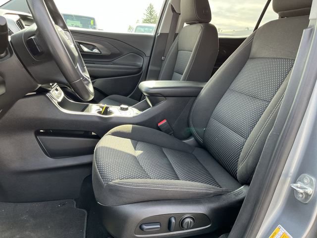 Used 2023 GMC Terrain SLE w/ Driver Convenience Package image 15