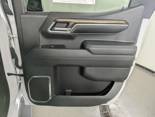 Used 2024 GMC Sierra 1500 Elevation w/ LPO, Elevation Black Package AWD/4WD image 25