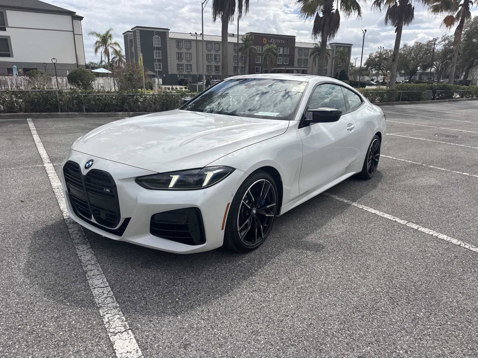 Used 2026 BMW M440i Coupe image 8