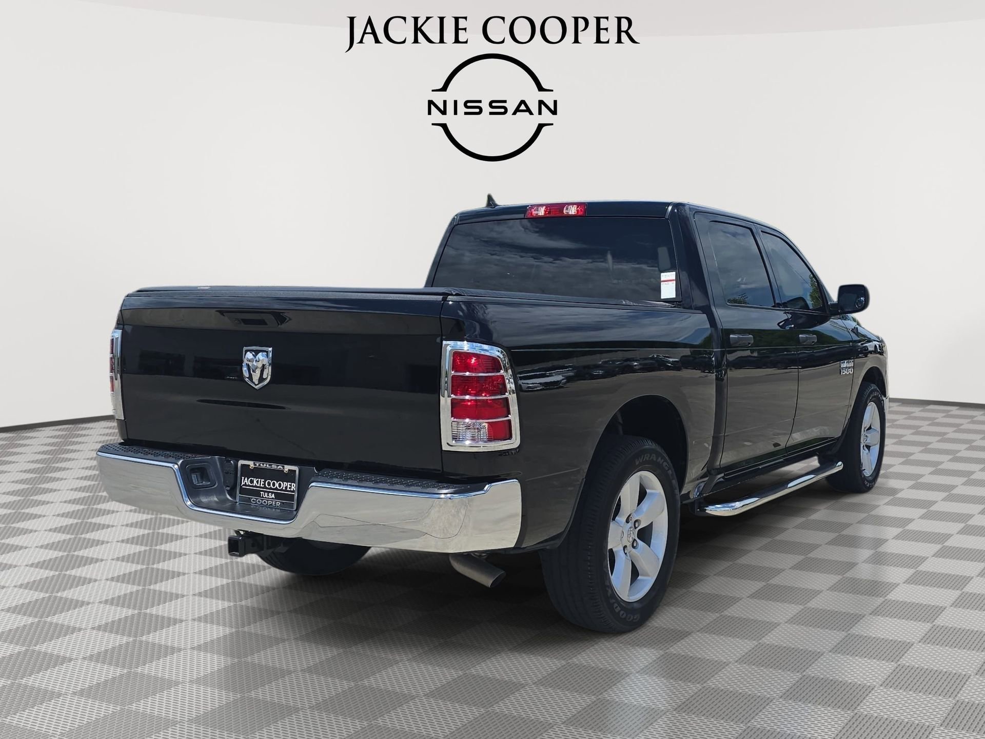 Used 2024 RAM 1500 Tradesman w/ Tradesman SXT Package RWD image 5