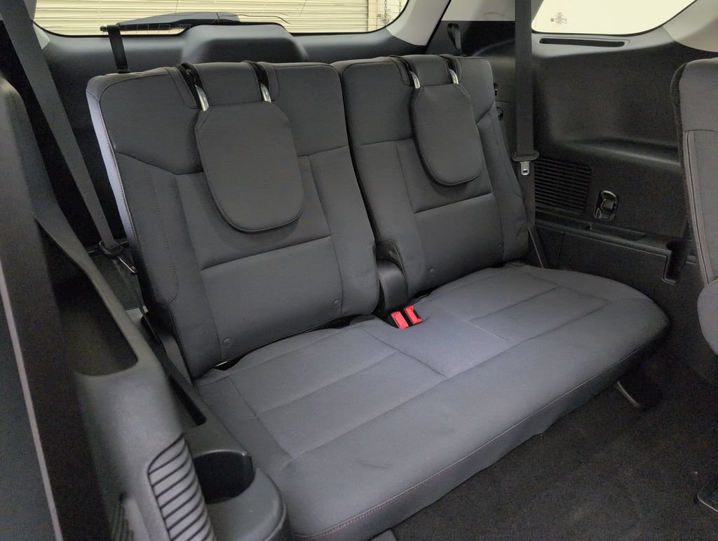 Used 2025 Ford Explorer Active RWD image 12