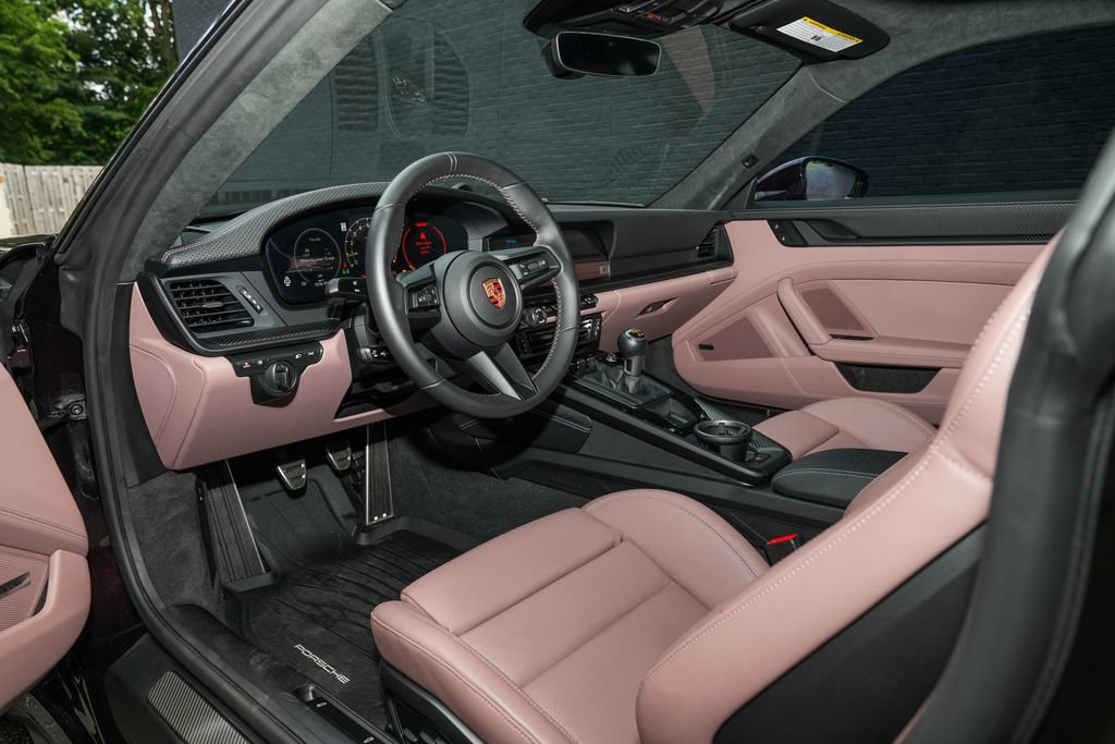 Certified 2026 Porsche 911 GT3 RWD image 4