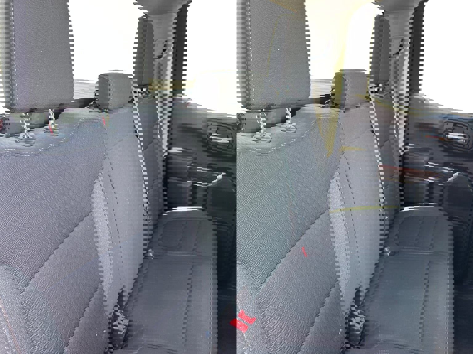 Used 2021 GMC Sierra 1500 Elevation image 18