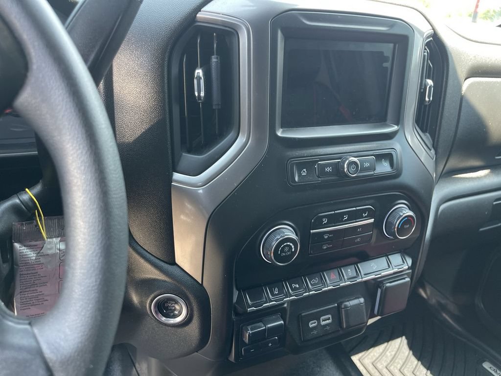 Used 2025 Chevrolet Silverado 2500 Custom w/ Custom Value Package AWD/4WD image 8